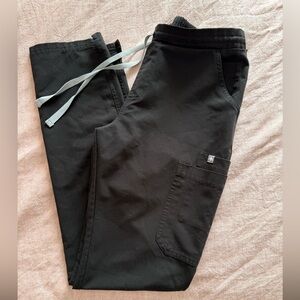 FIGS Scrubs Yola Small Tall Pants Black